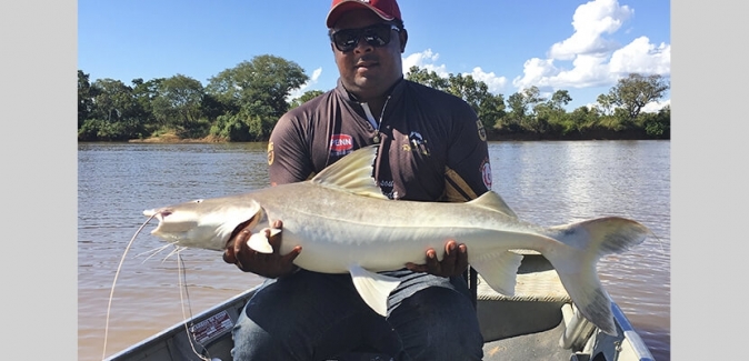 Hotel Beira Rio - Peixes do Local