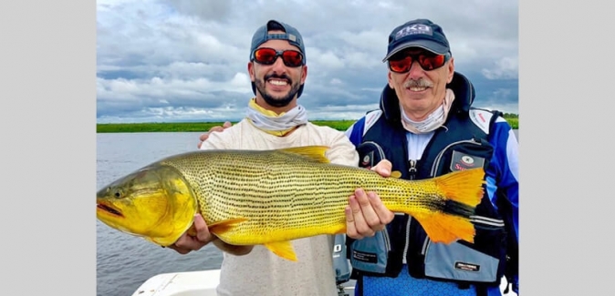 Dourado Bus - Peixes do Local